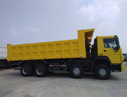 노란 색깔 SINOTRUK 6x4 유로 2 400L 연료 탱크를 가진 덤프 트럭