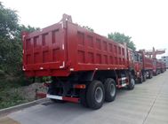 ZF8118 조타를 가진 빨간 덤프 트럭 유로 2 배출 기준