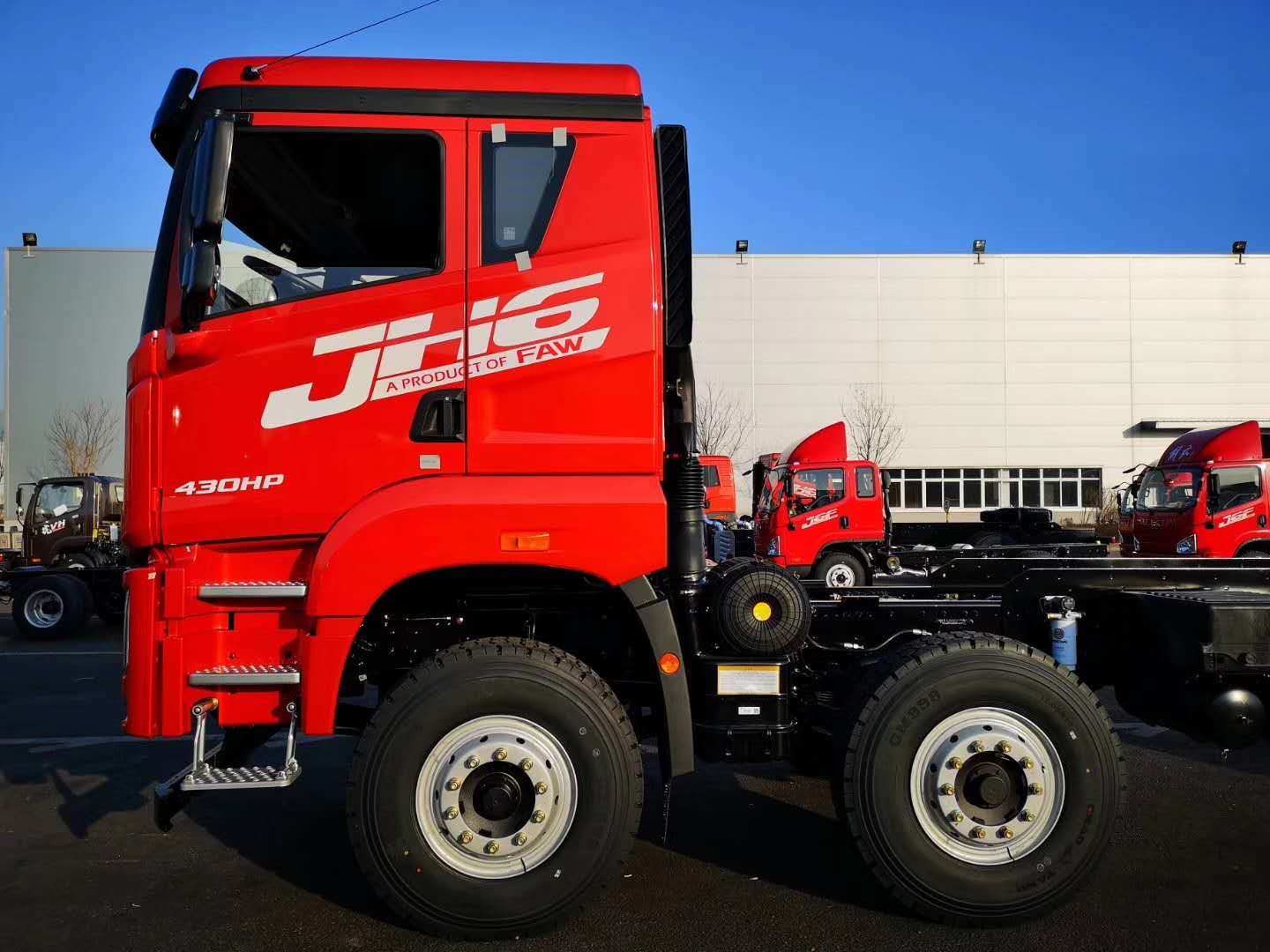 FAW JIEFANG JH6 6x4 트레일러 트럭 머리 10는 수송/상업적인 트럭 트레일러를 위해 선회합니다