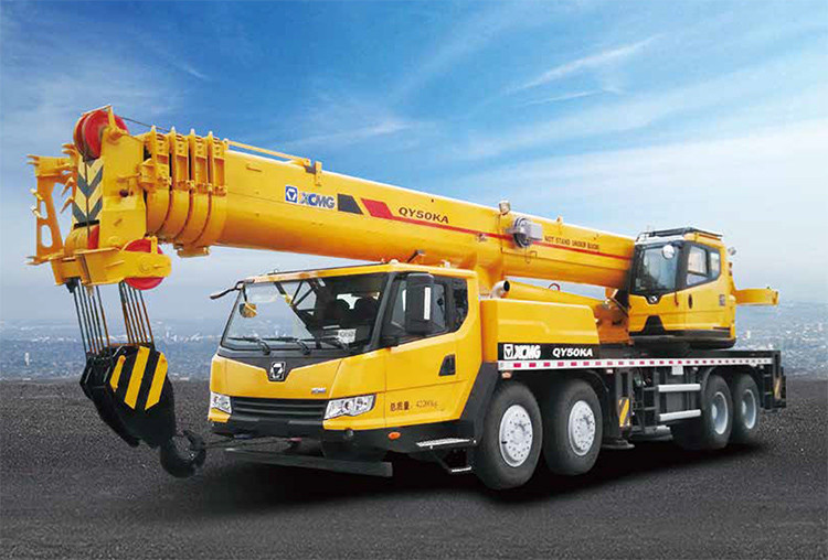XCMG QY50KA 50 톤 기중기 58.1m 운동 속도 85km/h를 가진 유압 Rc 이동할 수 있는 트럭