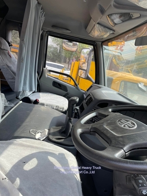 HOWO 20cbm 4*2 오른쪽 운전 266HP 하수 수축 트럭