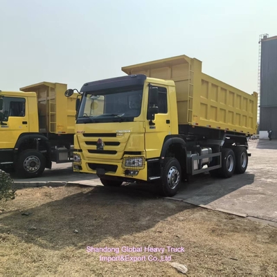 사용 된 Sinotruk 6X4 10 휠 HOWO 덤프 트럭 아프리카로 수출 된 철강 재료