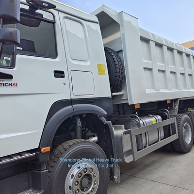 12륜 시노트럭 40-60톤 사용 된 HOWO 8X4 371HP 375HP 380HP 디젤 트럭 오른손 구동 덤프 트럭