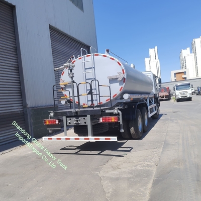 Sinotruk HOWO 차량 20000/30000L 6X4 대형 탱크로리 음용 살수차