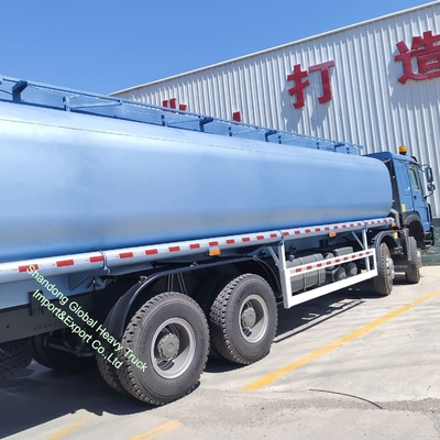 고급 Sinotruk 8*4 12 휠 LHD RHD 디젤 연료 가스 오일 배달 중고 탱크 유조차
