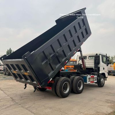 신형 10륜 6X4 덤퍼 팁 트럭 Sinotruk HOWO 371HP 20톤 덤프 트럭