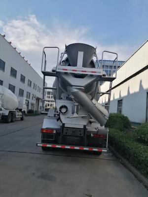 HOWO 6×4 Concrete Mixer Truck with 12m3 Capacity, 371HP Engine, and High-Strength Wear-Resistant Steel Drum
