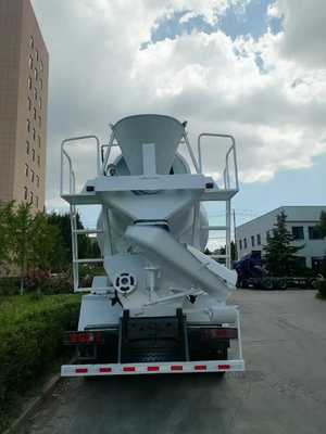 고효율 20입방미터 용량 400마력 엔진 중형 섀시 HOWO 콘크리트 믹서 트럭