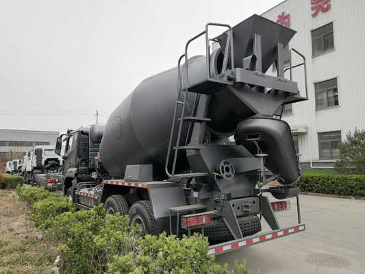 HOWO NX Lightweight Mixer Truck with 25T Payload and 300-400hp Maximum Horsepower for Construction Projects