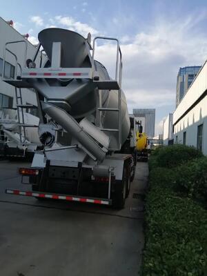 Sinotruck HOWO Nx Tx 6X4 유로2 340마력 371마력 8m3 10m3 25톤 자가 적재 시멘트/콘크리트 믹서 트럭