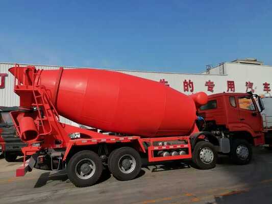 시노트루크 HOWO 6x4 콘크리트 믹서 트럭 336-430HP 엔진과 8-12cbm 용량
