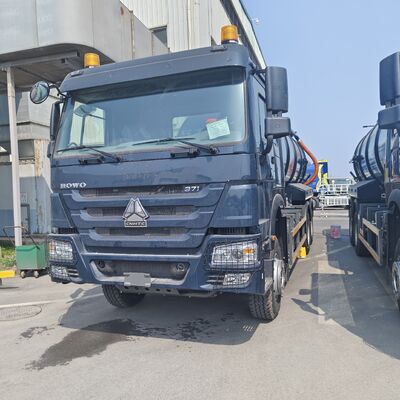 HOWO 15CBM 세프틱 탱크 정화 및 산업 폐기물용 6 × 4 드라이브 및 336HP 엔진의 진공 하수도 흡수 트럭