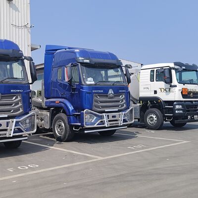 HOWO NX 6×4 드라이브 휠과 함께 트랙터 트럭 광업 및 장거리 화물 운송을 위한 무거운 용량 디젤 엔진과 높은 지붕의 잠자리 캐빈