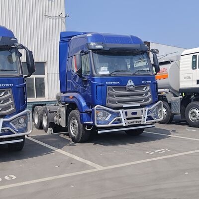 HOWO NX 6×4 트랙터 트럭, 380HP 엔진과 중량 화물 운송용 중량 잎 스프링 서펜션