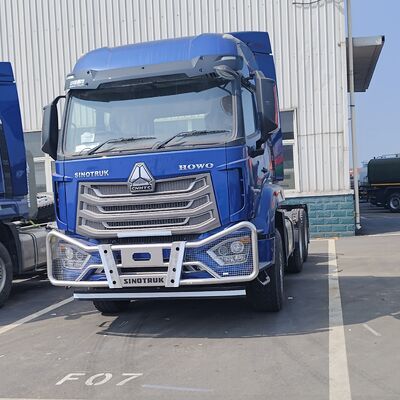 420HP 디젤 엔진 헤비듀티 수동 변속기와 광산용 강화 섀시를 갖춘 HOWO NX 6×4 트랙터 트럭