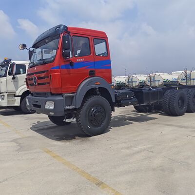 BEIBEN 2638 6x4 중량 트랙터 트럭 380HP WEICHAI 엔진과 메르세데스-벤츠 기술 차시