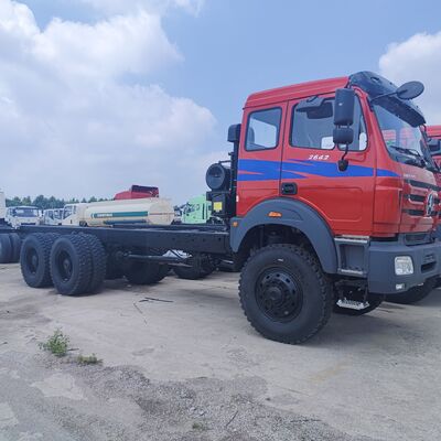 BEIBEN 2638 6x6 중량 광산 덤프 트럭 380HP WEICHAI 엔진과 30-35 톤의 오프로드 광산 용 실량