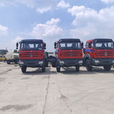 BEIBEN 2642 8×4 420HP WEICHAI 엔진과 채광 및 채석용 탑재량 35-45톤을 갖춘 대형 광산 덤프 트럭