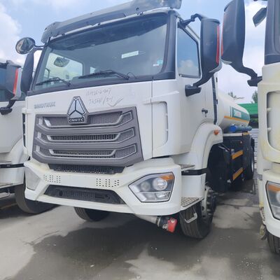400HP 엔진과 연료 분배용 25,000L 용량을 갖춘 HOWO NX 6×4 CNG 연료 탱크 트럭