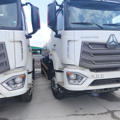 HOWO NX 6×4 CNG 연료 탱크 트럭 400HP 엔진과 디젤 및 휘발유 운송에 20T의 유료 화물