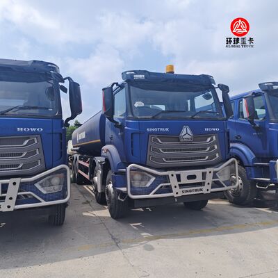 HOWO NX 8x4 30000L 연료 탱크 트럭 잠비아 광업 및 연료 유통용 중장비 디젤 보우저 트럭