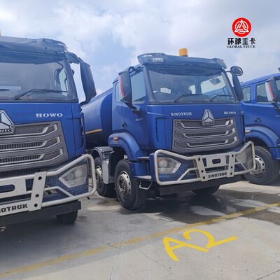 HOWO NX 8x4 30000L 연료 탱크 트럭