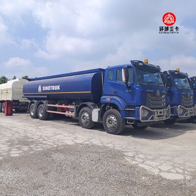 하우 NX 8x4 30000L 연료 탱커 트럭 나이지리아 시장에 대한 무거운 직무 디젤 보우저 트럭