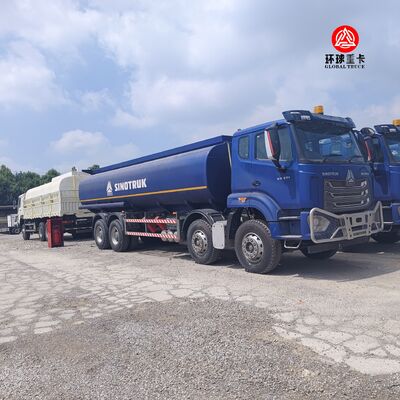 HOWO NX 8x4 30000L 연료 탱크 트럭