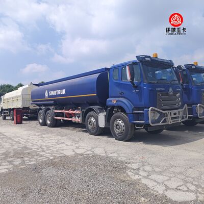 HOWO NX 8x4 30000L 연료 탱크 트럭