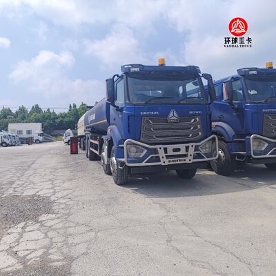 하우 NX 8x4 30000L 연료 탱커 트럭 나이지리아 시장에 대한 무거운 직무 디젤 보우저 트럭