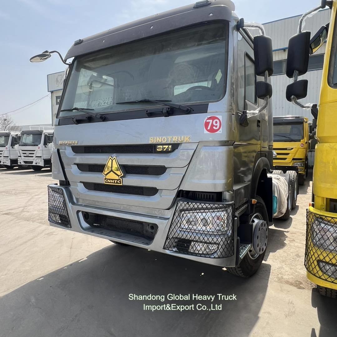 10 휠 6X4 40t Sinotruk HOWO 컨테이너 화물 트레일러 트랙터 헤드 트럭