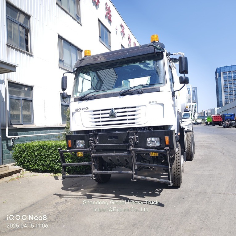 믹싱 믹서 10 바퀴 HOWO 6X4 8cbm 9cbm 371HP 콘크리트 믹서 트럭