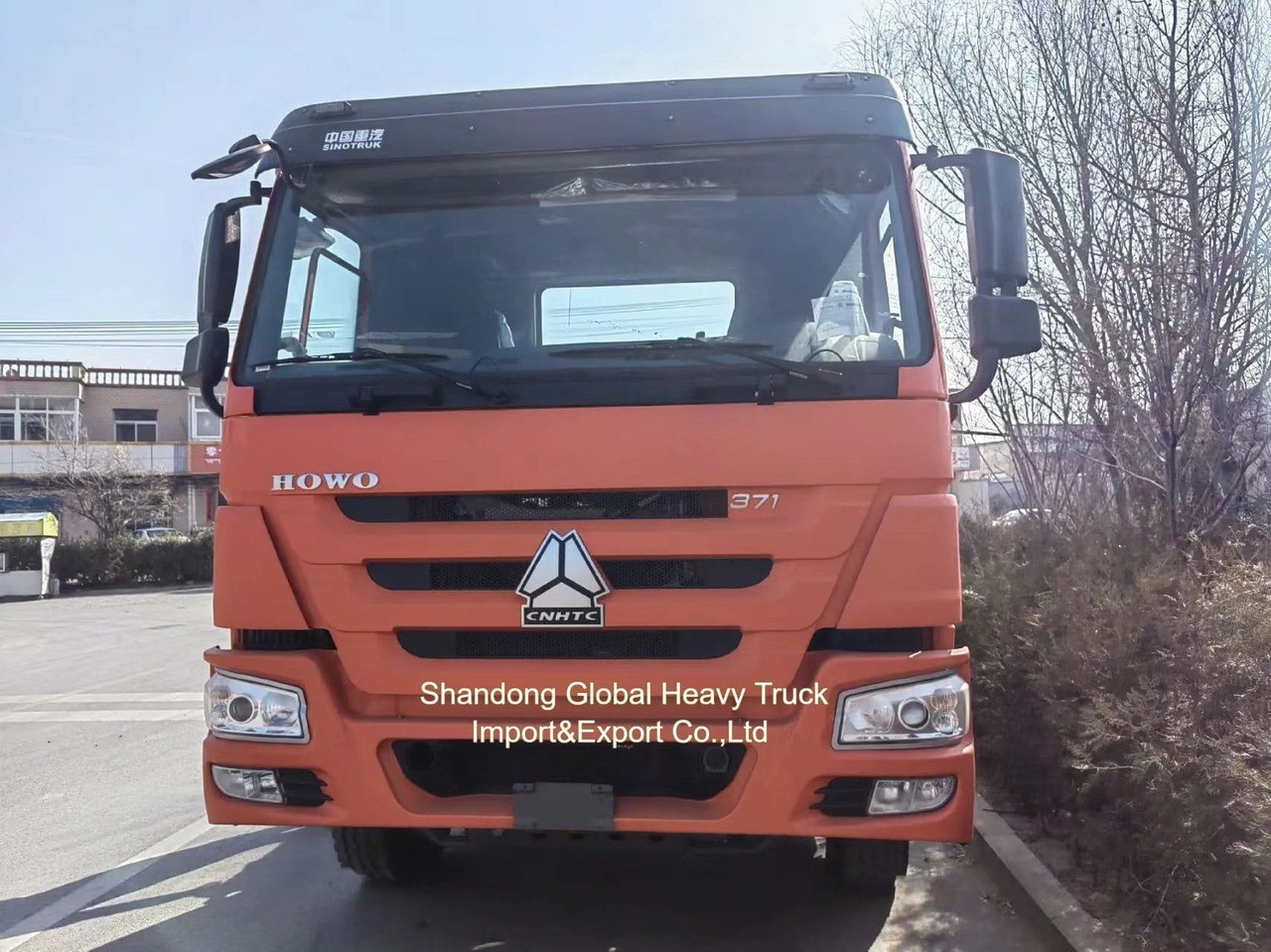 신형 Sinotruk HOWO 트럭 6X4 4X2 트럭 트레일러 헤드 400 420HP 430 HP 트럭