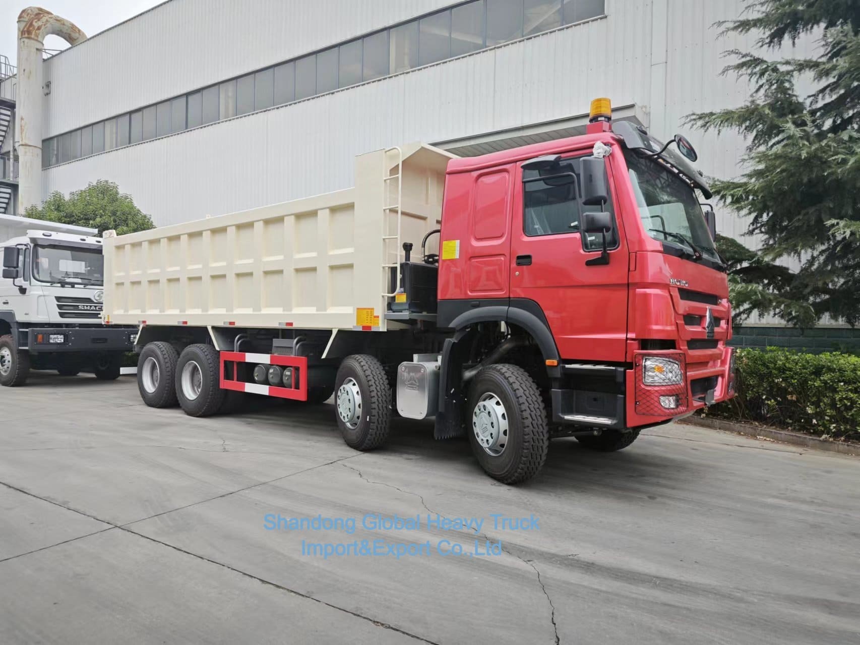 HOWO 7 8X4 371마력 덤프 트럭 재생 Sinotruk HOWO 덤프 트럭 371마력 12개 타이어