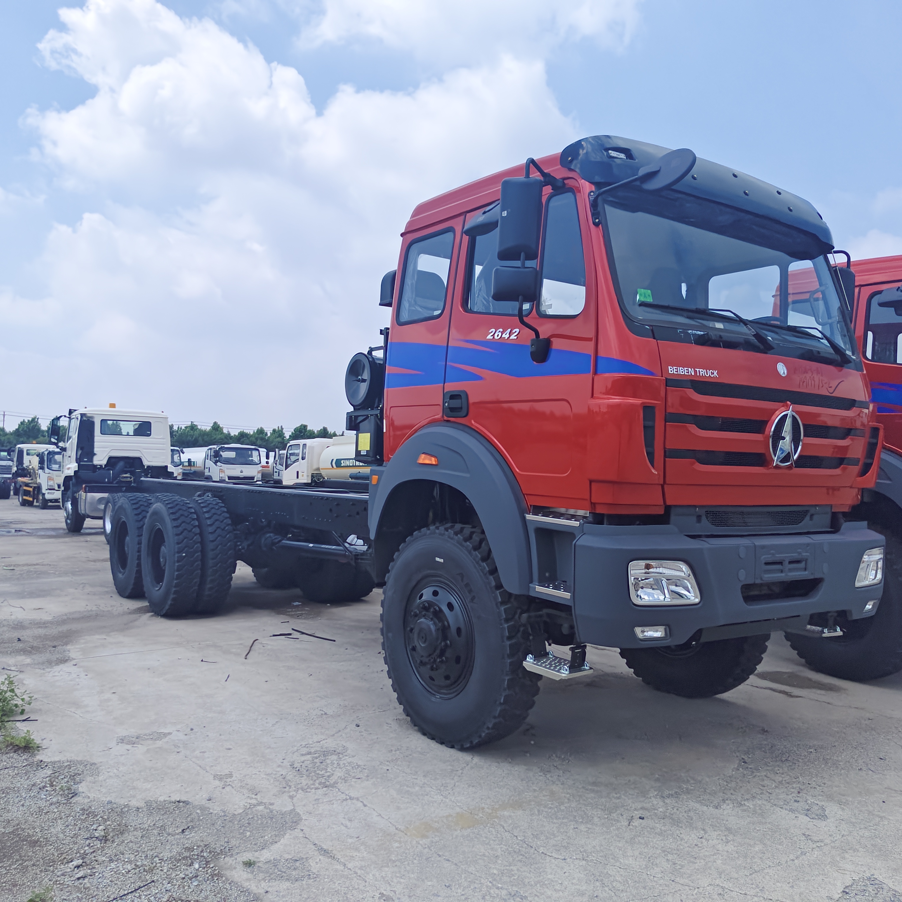 BEIBEN 2638 6x4 광산 덤프 트럭 380HP WEICHAI 엔진과 25-35 톤의 용량