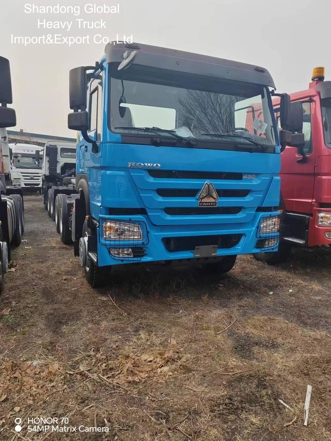 Sinotruk HOWO 6×4 Tractor Truck in operation