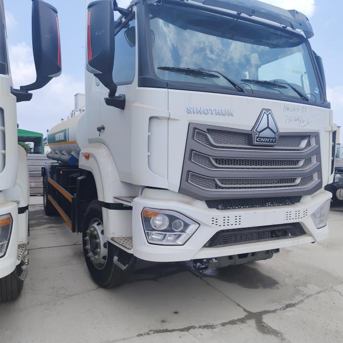HOWO NX 6×4 CNG Fuel Tank Truck side profile